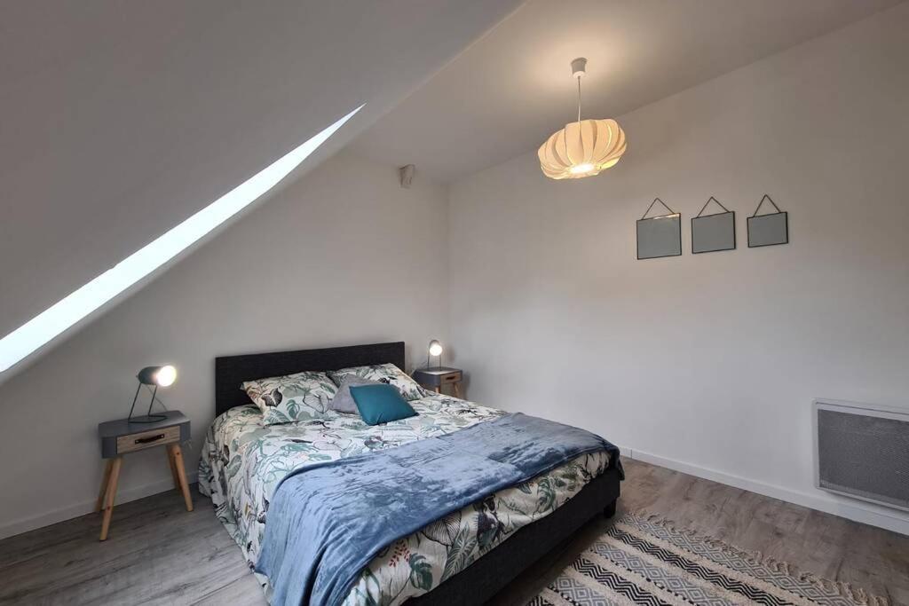 Centre Ville 3 Pieces Envoutant Sous Combles 40M² Joigny Exteriör bild